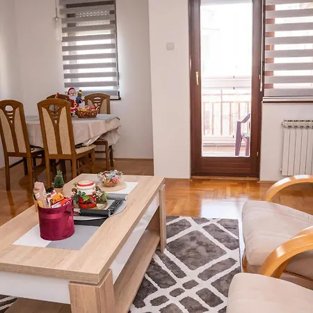 Red Rose Apartment Banja Luka
